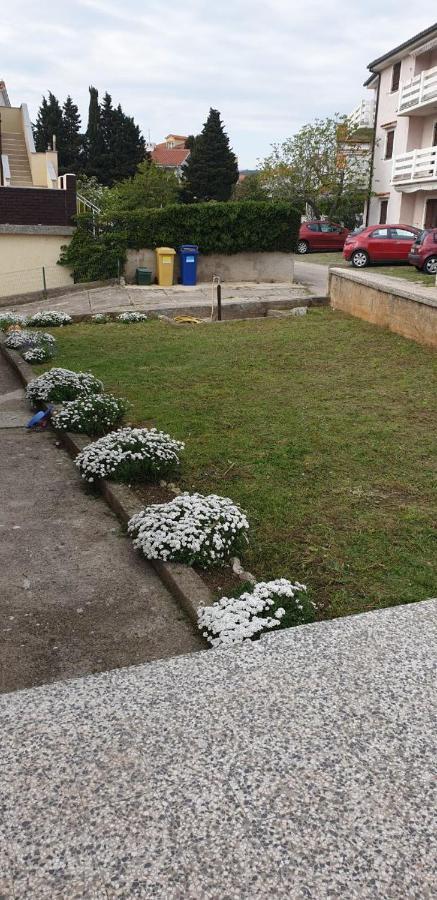 Marton Apartment Krk Bagian luar foto